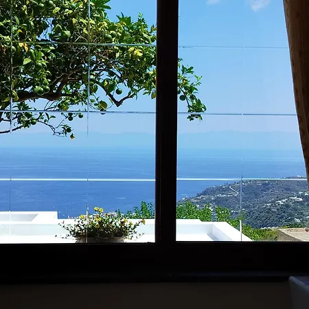 La Terrazza Sui Vulcani ヴィラ